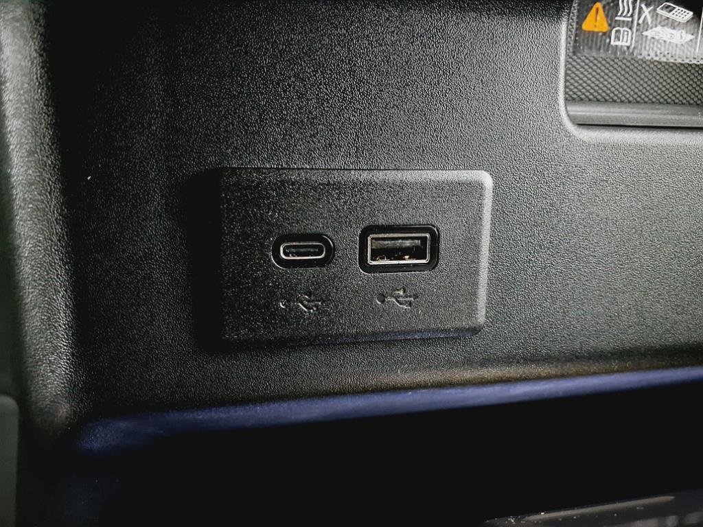 2026 Chevrolet Silverado 1500 LT photo 14