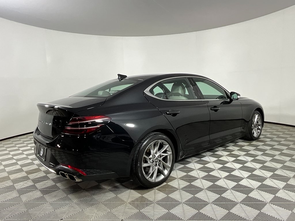 2022 Genesis G70 2.0T photo 4