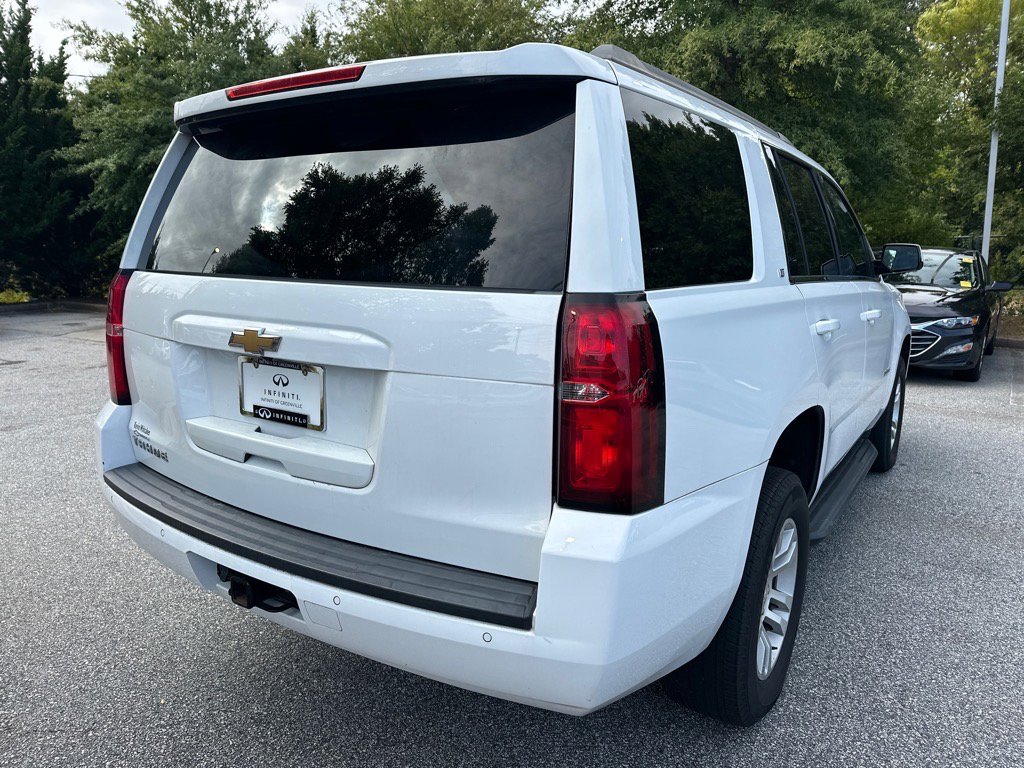 2019 Chevrolet Tahoe LT photo 3