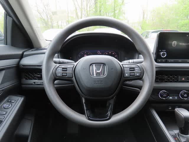 2025 Honda Accord LX photo 16