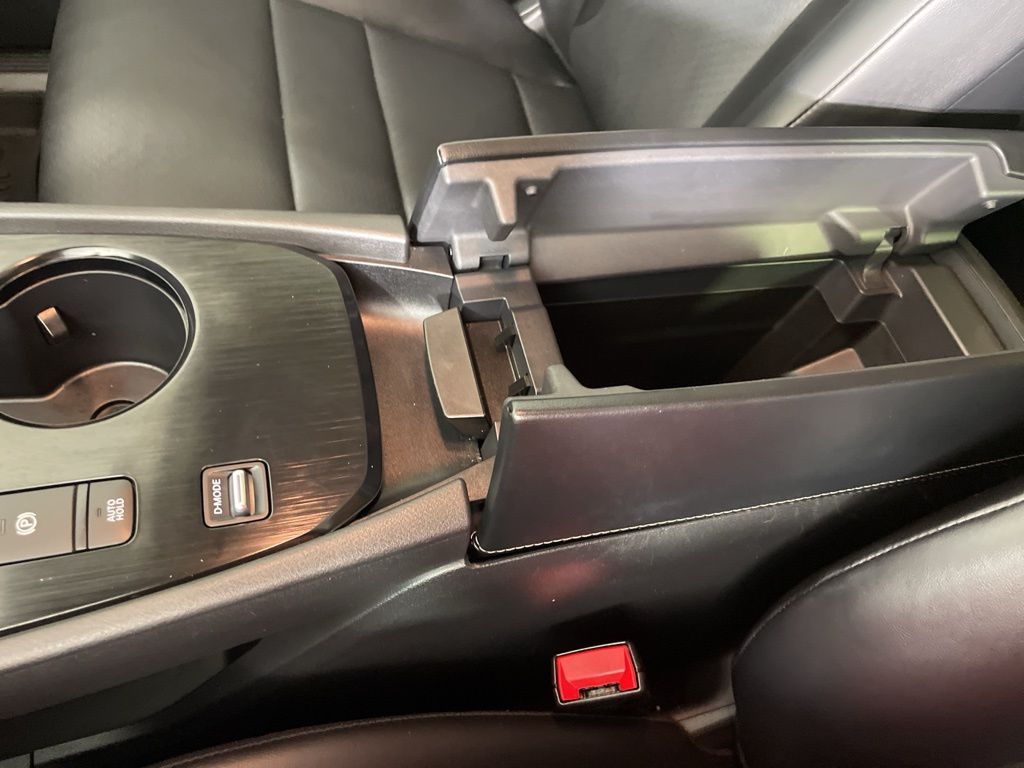 2023 Nissan Rogue SV photo 33