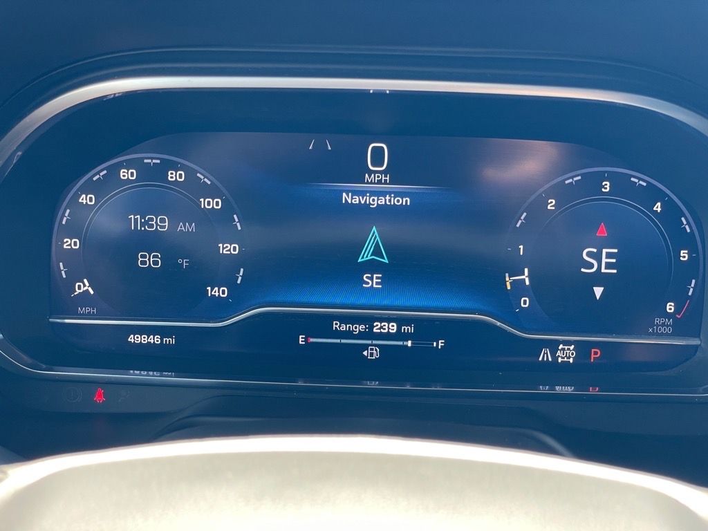 2023 Chevrolet Suburban Premier photo 11