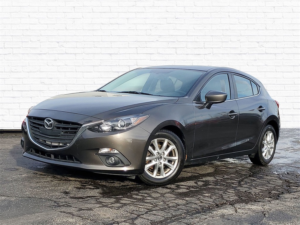 2016 Mazda MAZDA3 i Touring's photo
