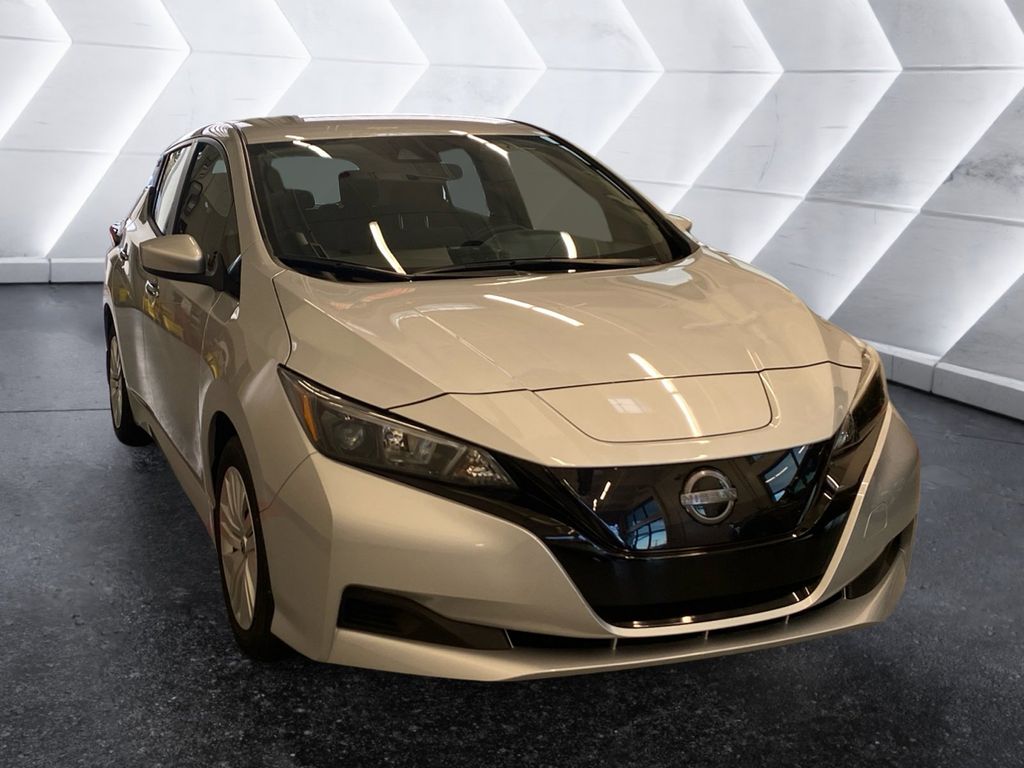 2023 Nissan Leaf S