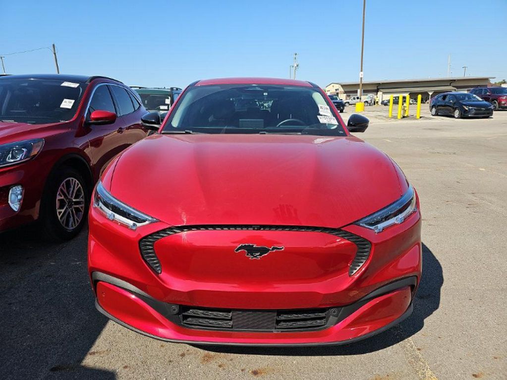 2023 Ford Mustang Mach-E Select photo 3