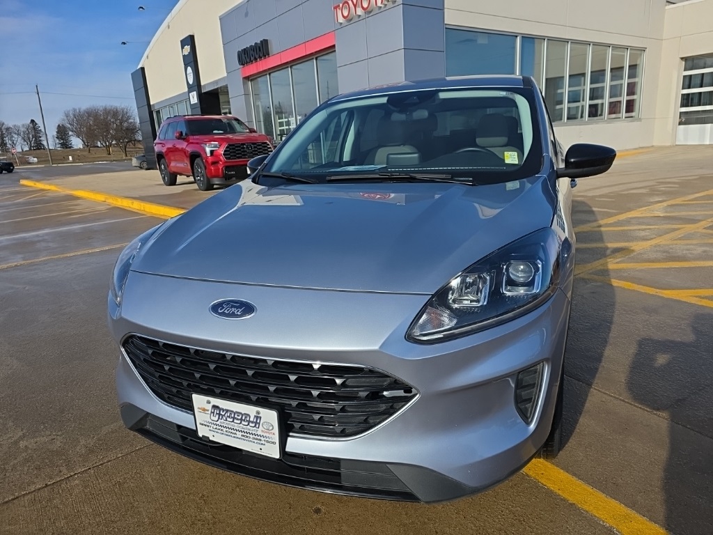 2022 Ford Escape SE's photo