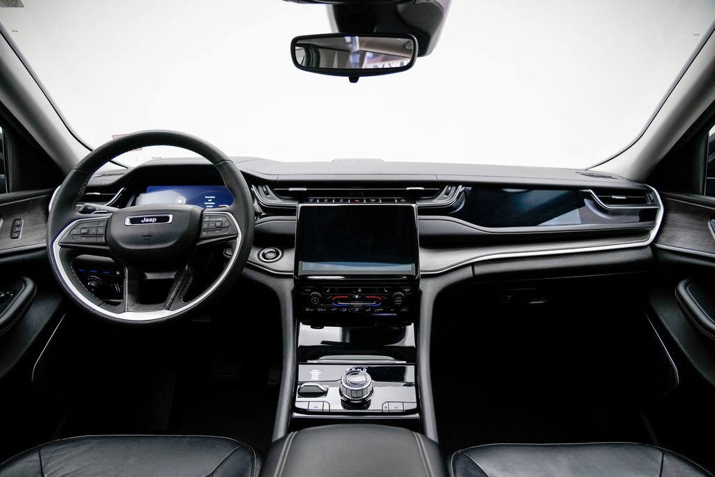 2022 Jeep Cherokee 4xe Base photo 8