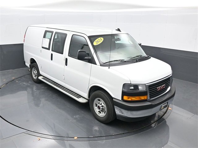 2024 GMC Savana Cargo Work Van's photo