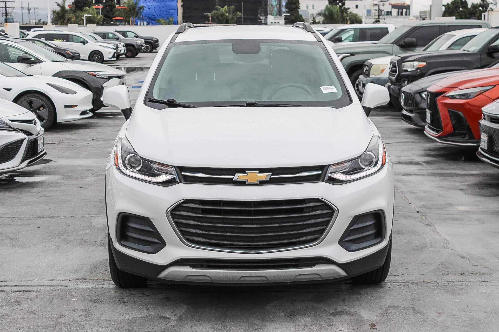 Used 2022 Chevrolet Trax LT with VIN KL7CJPSM9NB531970 for sale in Culver City, CA