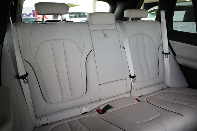 2022 Bmw X5 M50i photo 18
