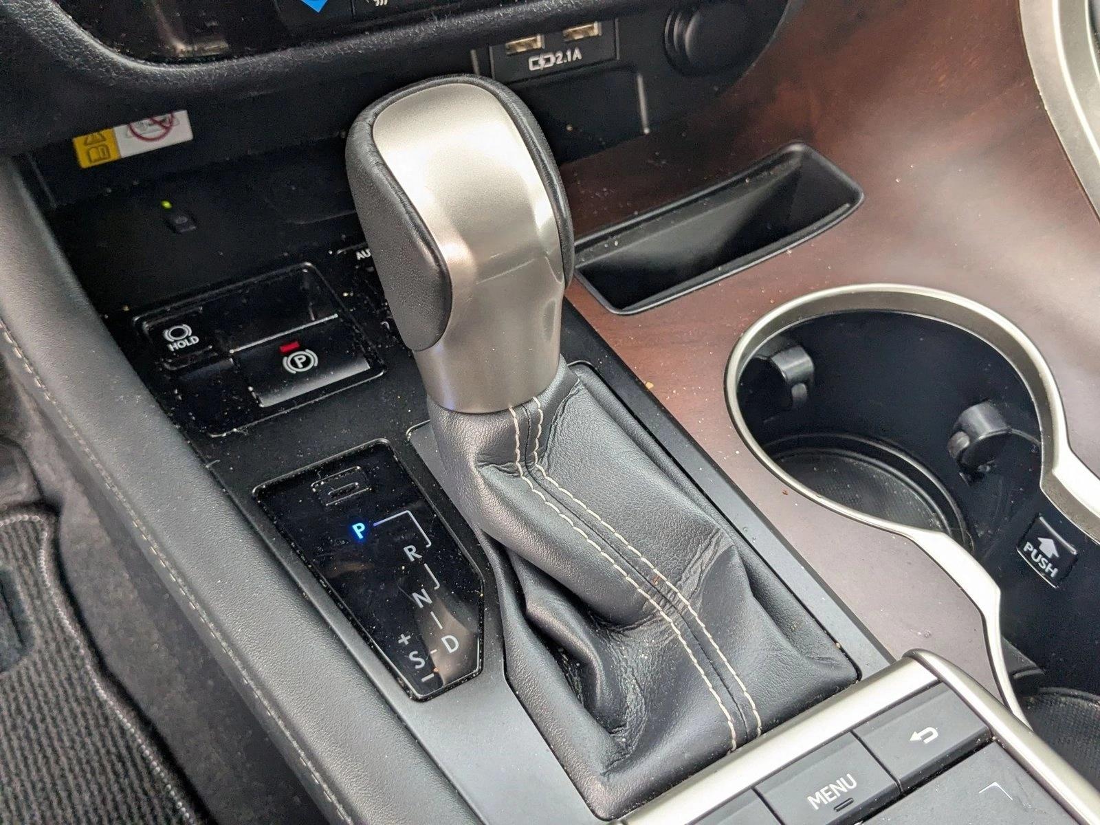 2022 Lexus RX Premium photo 12
