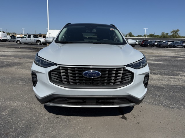2025 Ford Escape Platinum photo 3