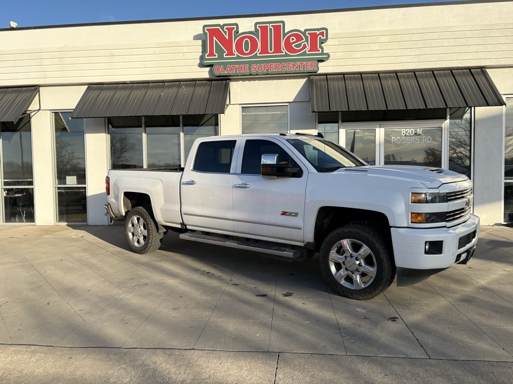 2018 Chevrolet Silverado 2500HD LTZ's photo