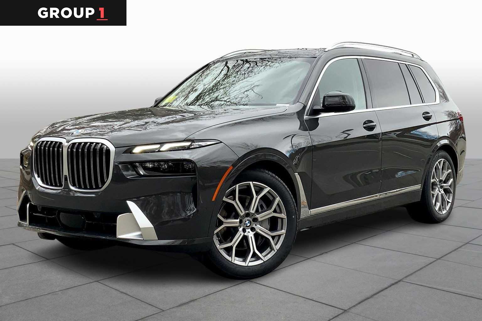 2026 BMW X7 40i's photo