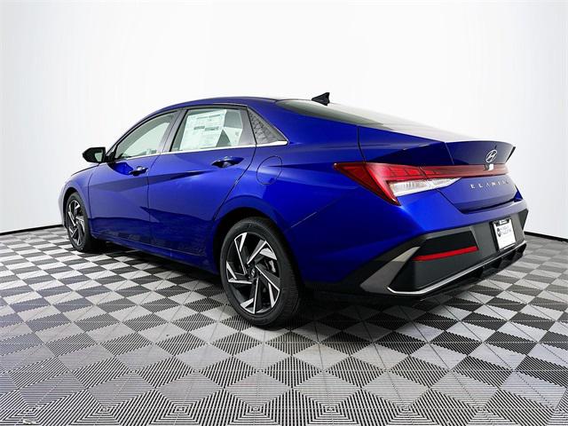 2025 Hyundai Elantra SEL Convenience photo 4