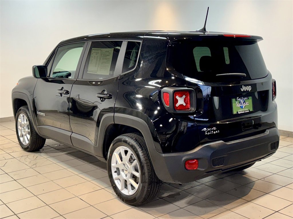 2023 Jeep Renegade Latitude Upland photo 9