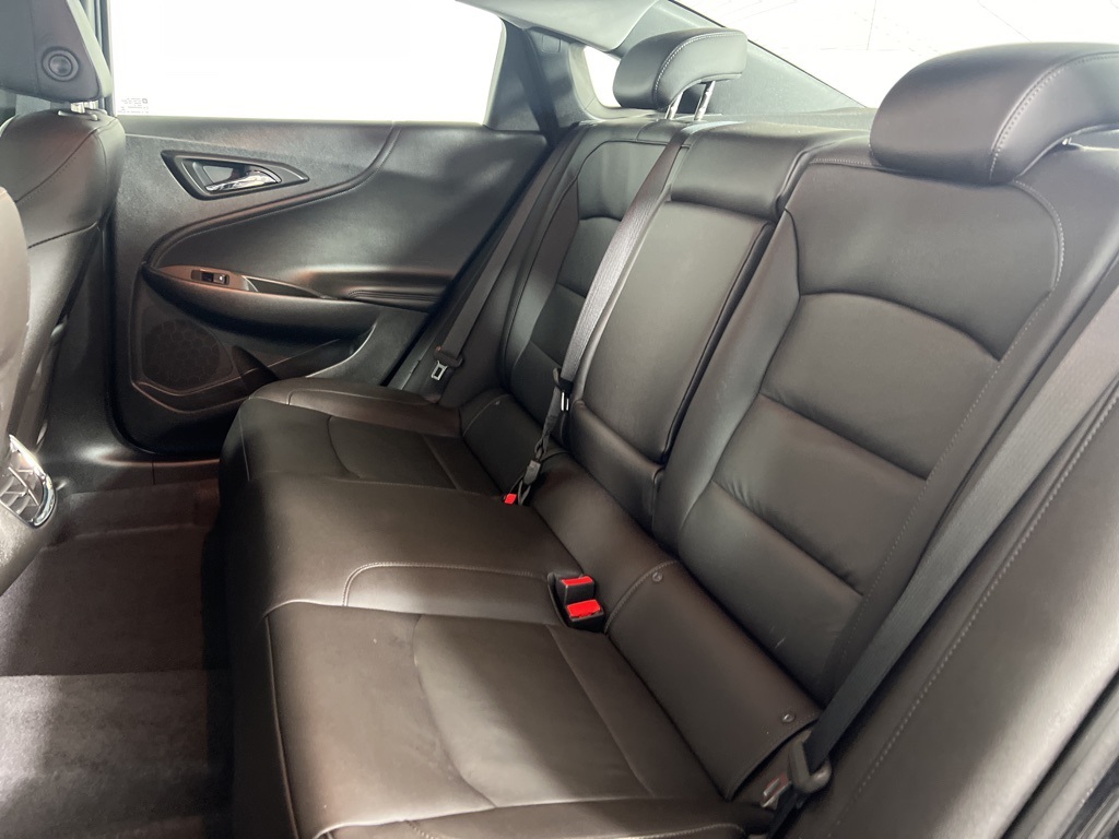 2019 Chevrolet Malibu 1LT photo 16