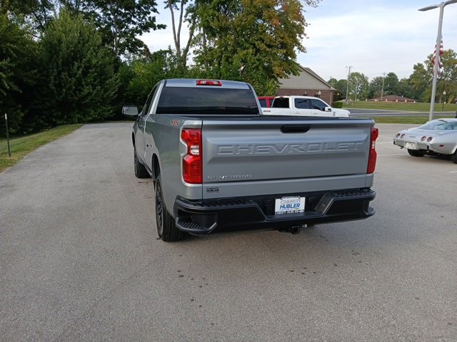 2025 Chevrolet Silverado 1500 photo 2