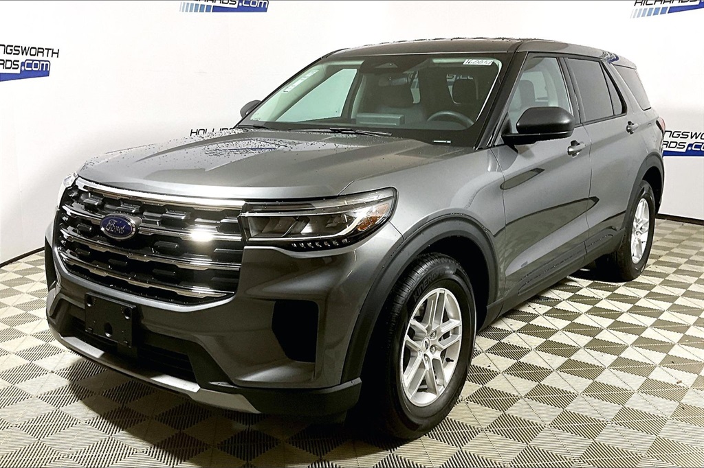 2026 Ford Explorer's photo