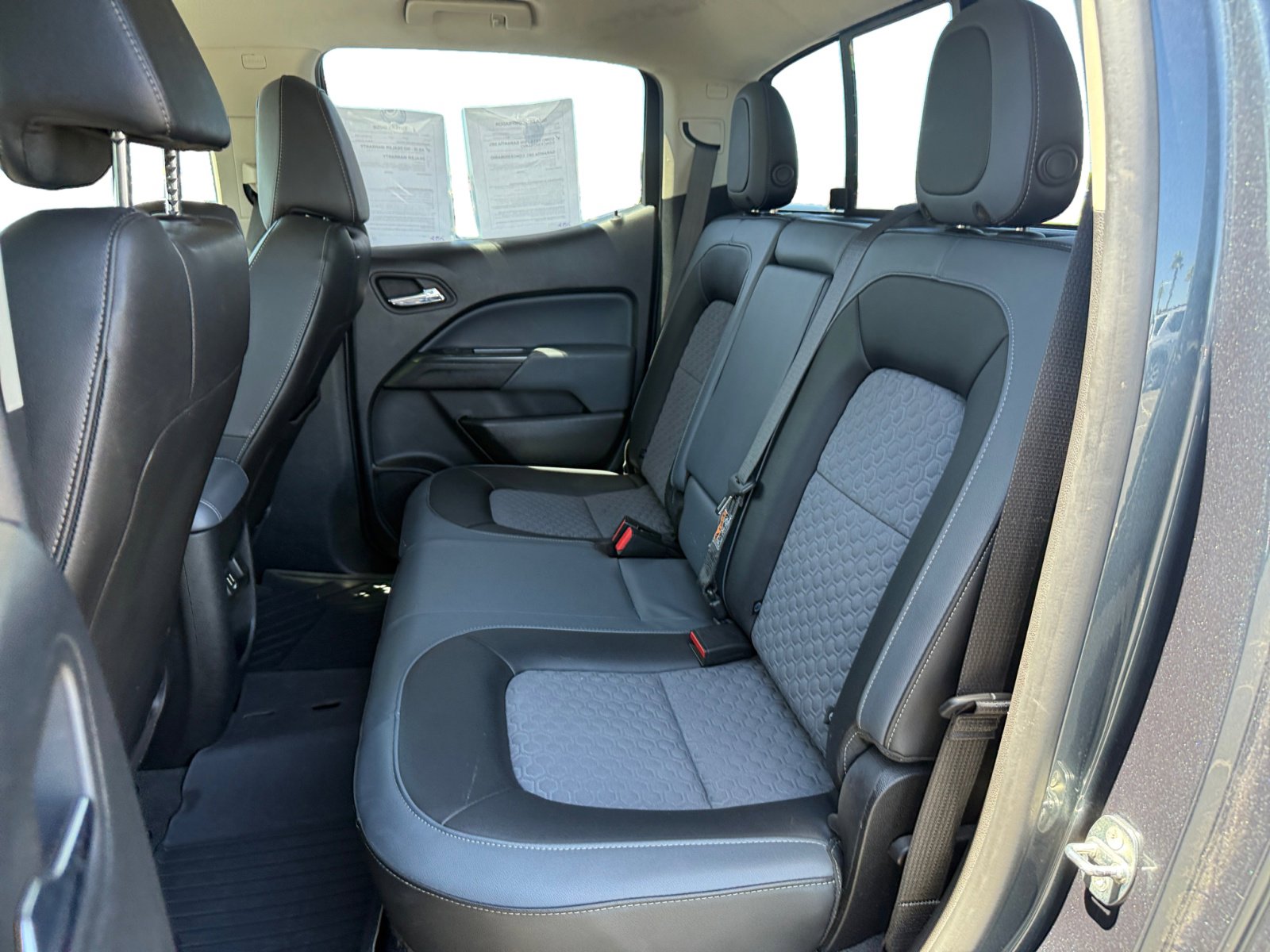 2019 Chevrolet Colorado Z71 photo 16