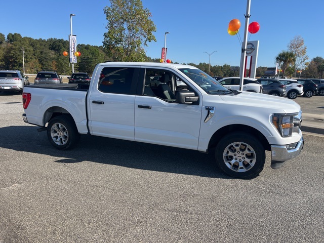 2023 Ford F-150 XLT's photo