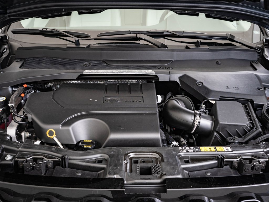 2025 Land Rover Discovery Sport S photo 34