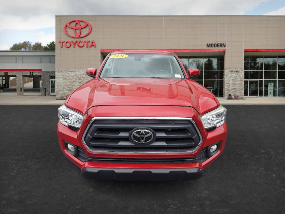 2021 Toyota Tacoma SR5 V6 photo 2