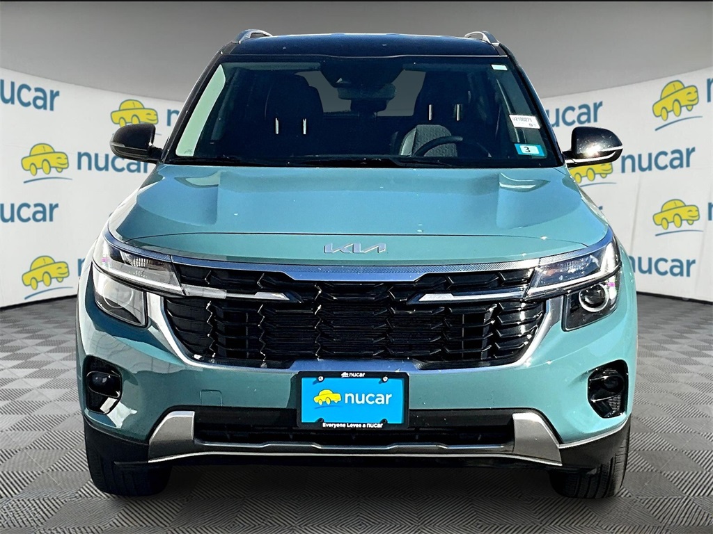 2025 Kia Seltos S photo 2