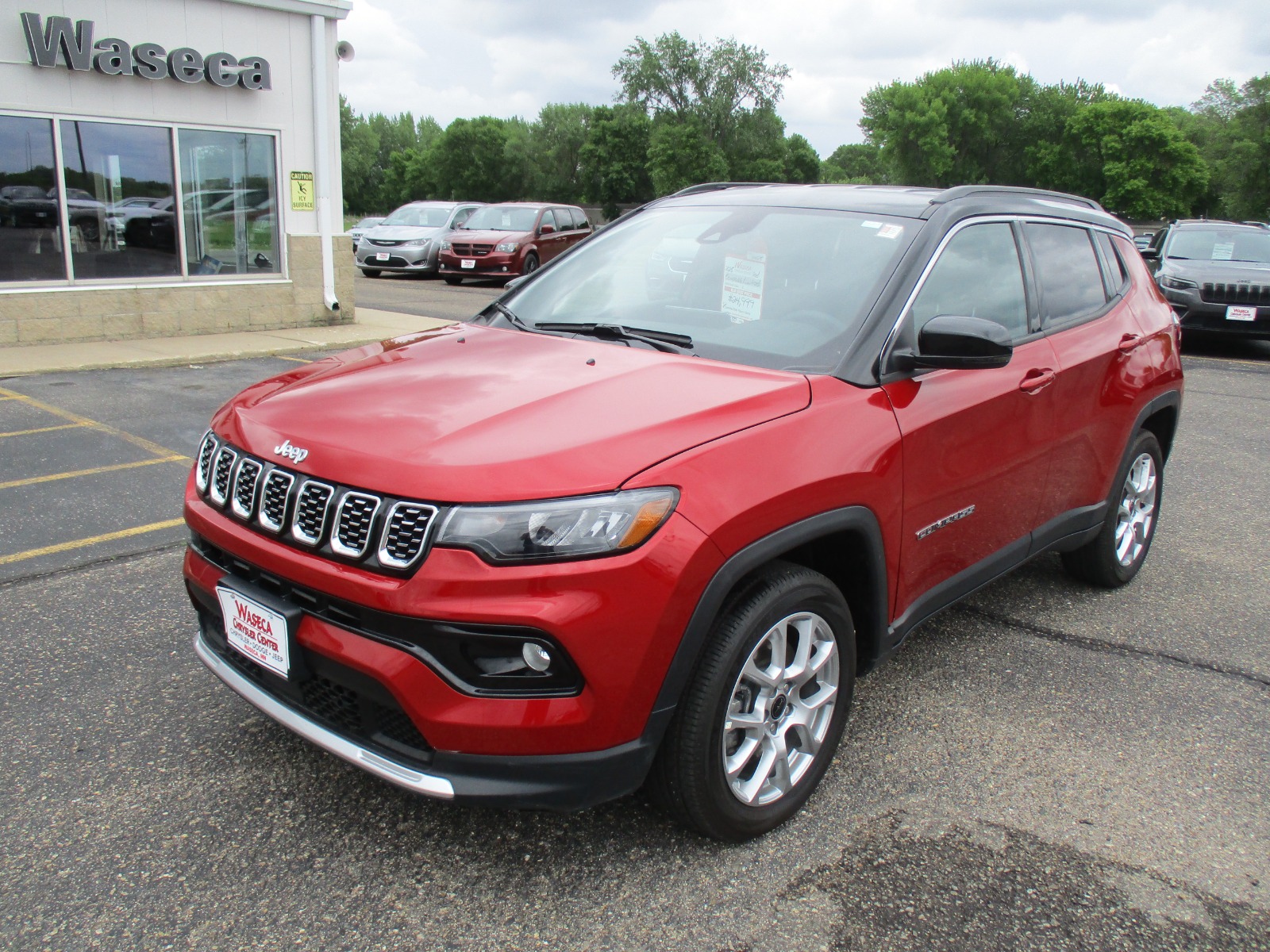 Used 2025 Jeep Compass Limited with VIN 3C4NJDCN0ST508105 for sale in Waseca, Minnesota