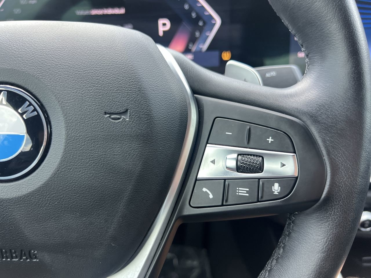 2023 Bmw 330i photo 28