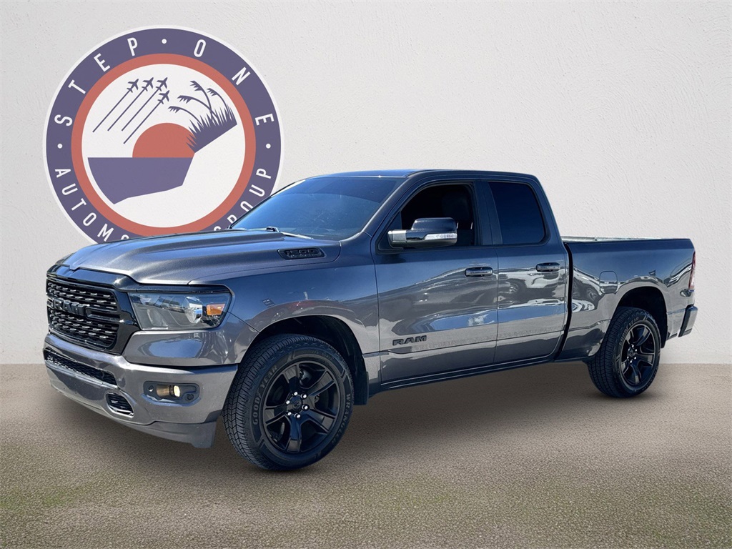 2022 Ram 1500 Big Horn Lone Star Night Edition photo 2