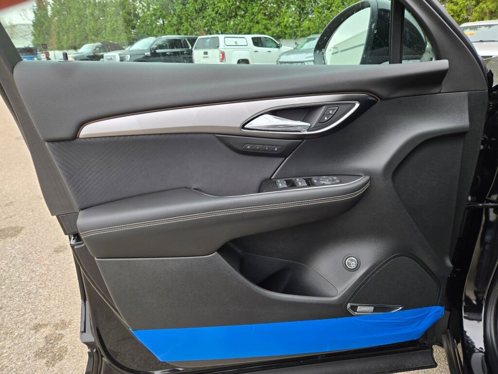 2025 Buick Envision Sport Touring photo 22