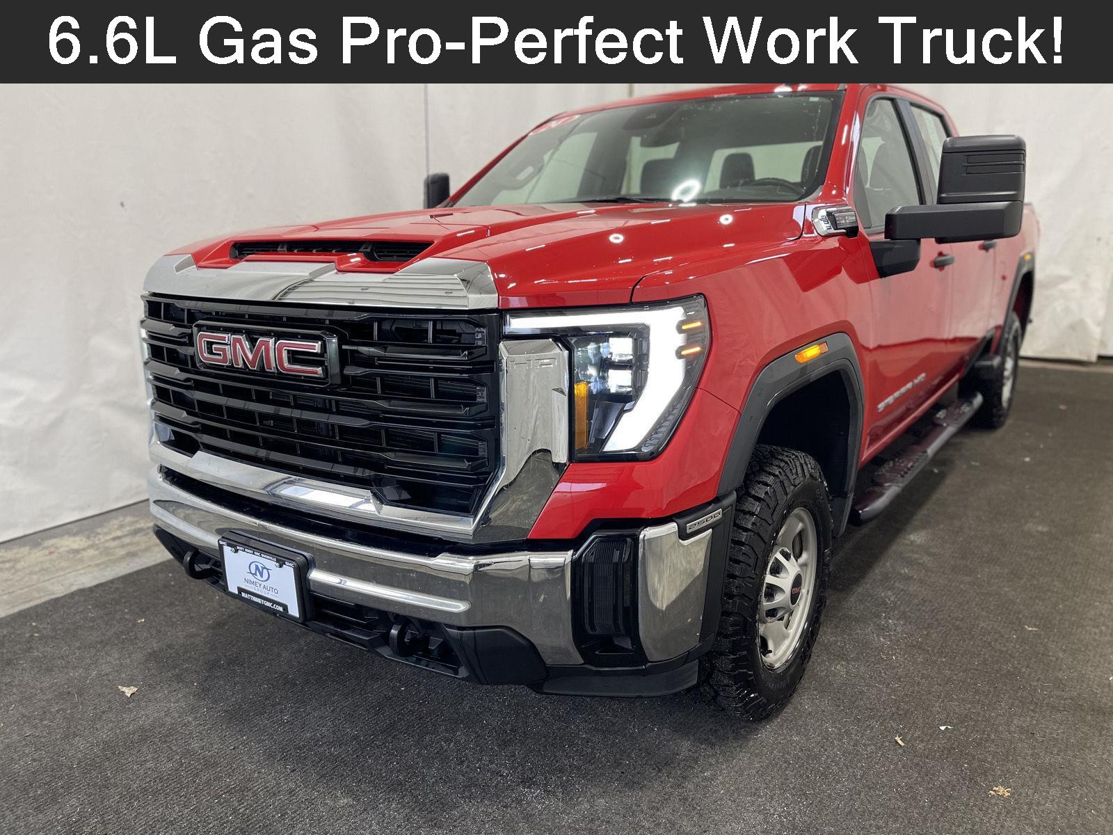 2024 GMC Sierra 2500HD Pro's photo