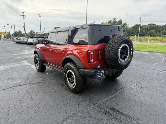 2022 Ford Bronco Outer Banks photo 4