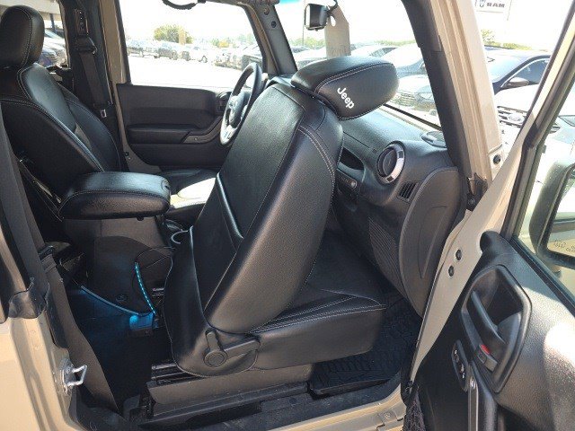 2017 Jeep Wrangler Freedom photo 10