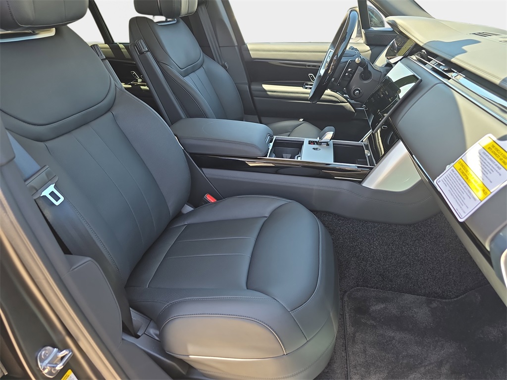 2025 Land Rover Range Rover Autobiography photo 10