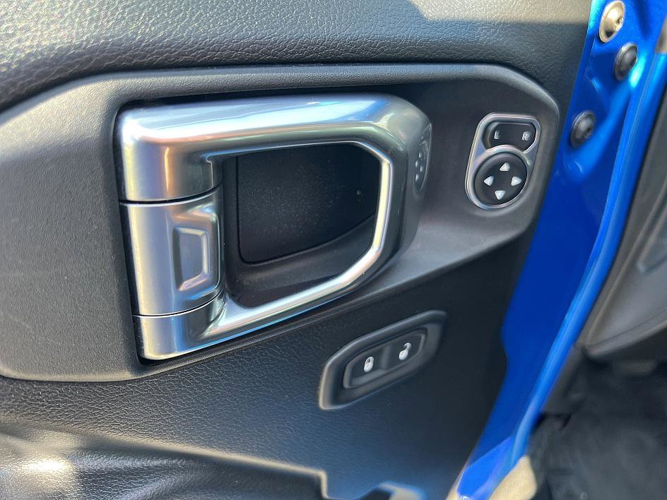 2021 Jeep Gladiator Mojave photo 17