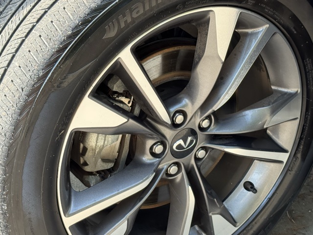 2023 Infiniti QX60 Luxe photo 8