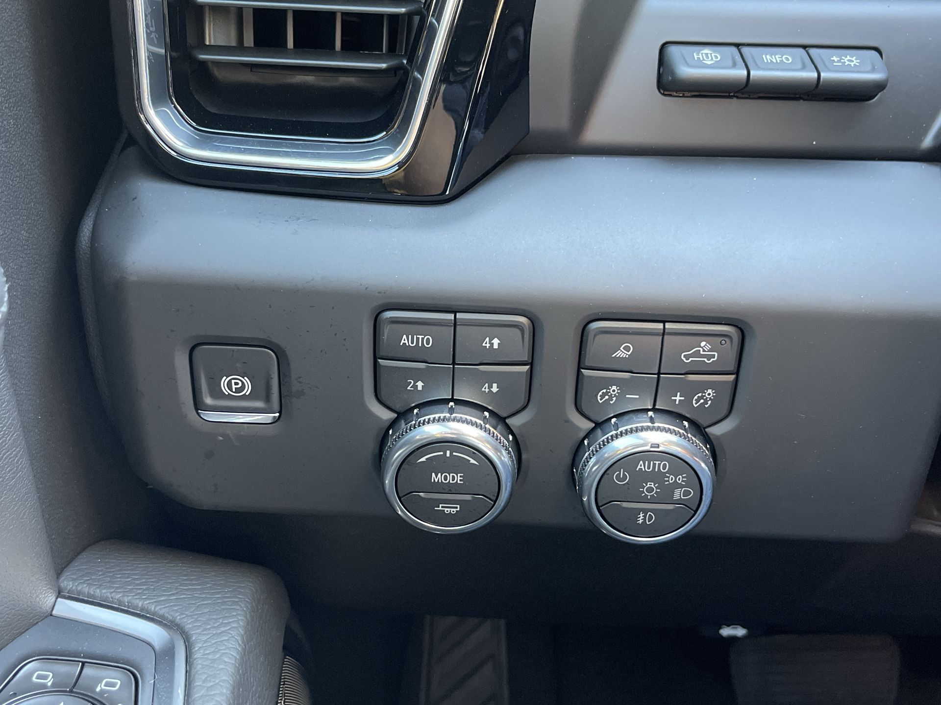 2026 Gmc Sierra 1500 Denali photo 17