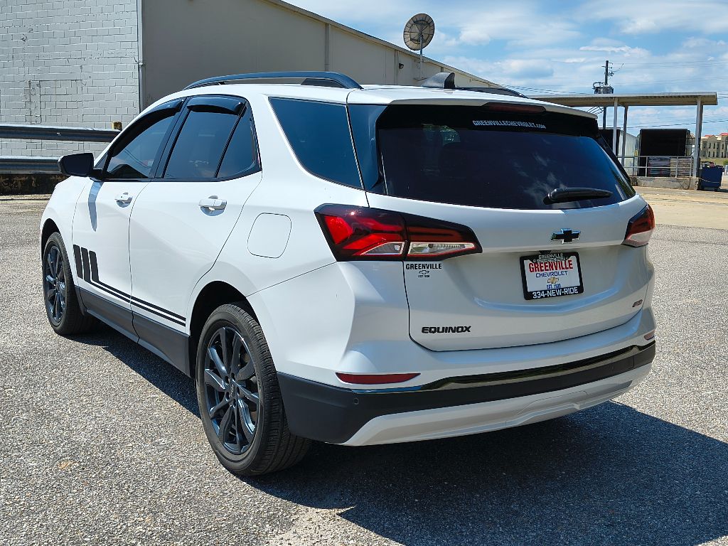 2023 Chevrolet Equinox RS photo 3