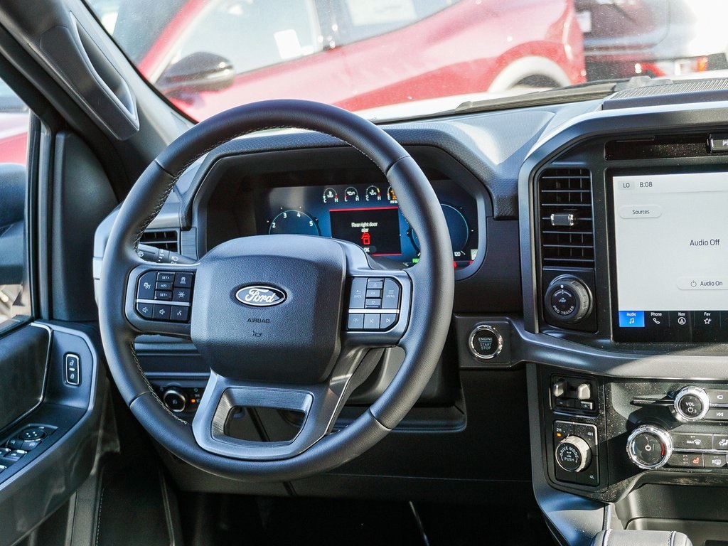 2025 Ford F-150 XLT photo 15
