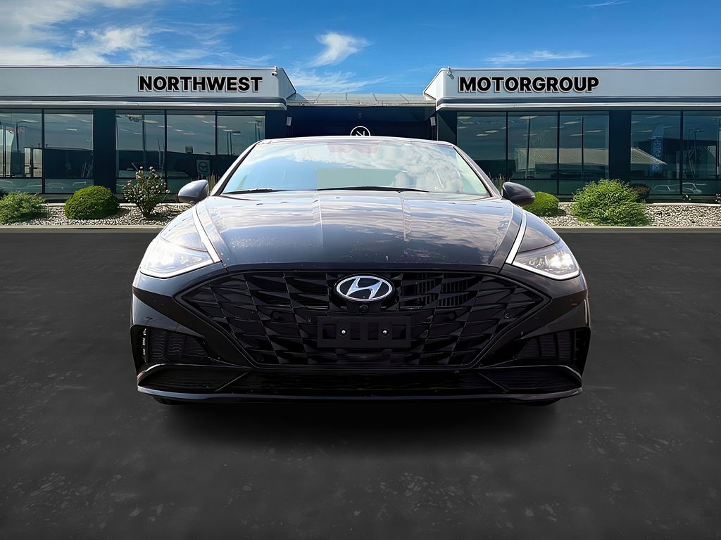 2023 Hyundai Sonata Limited photo 2