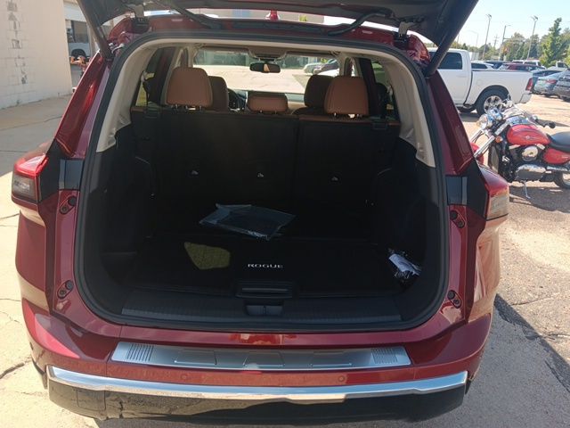 2026 Nissan Rogue Platinum photo 24