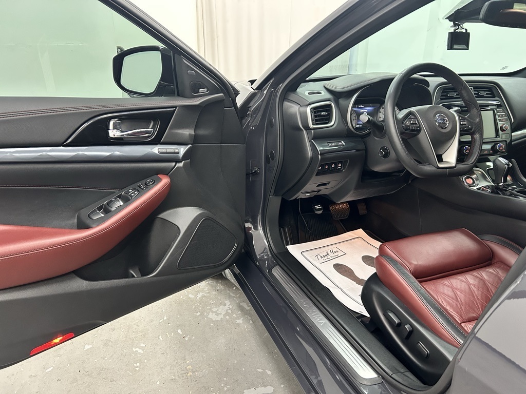 2021 Nissan Maxima Platinum photo 21