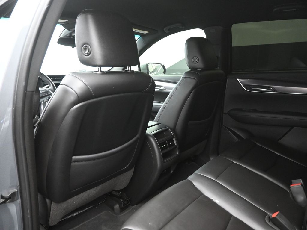 2022 Cadillac XT5 Luxury photo 24