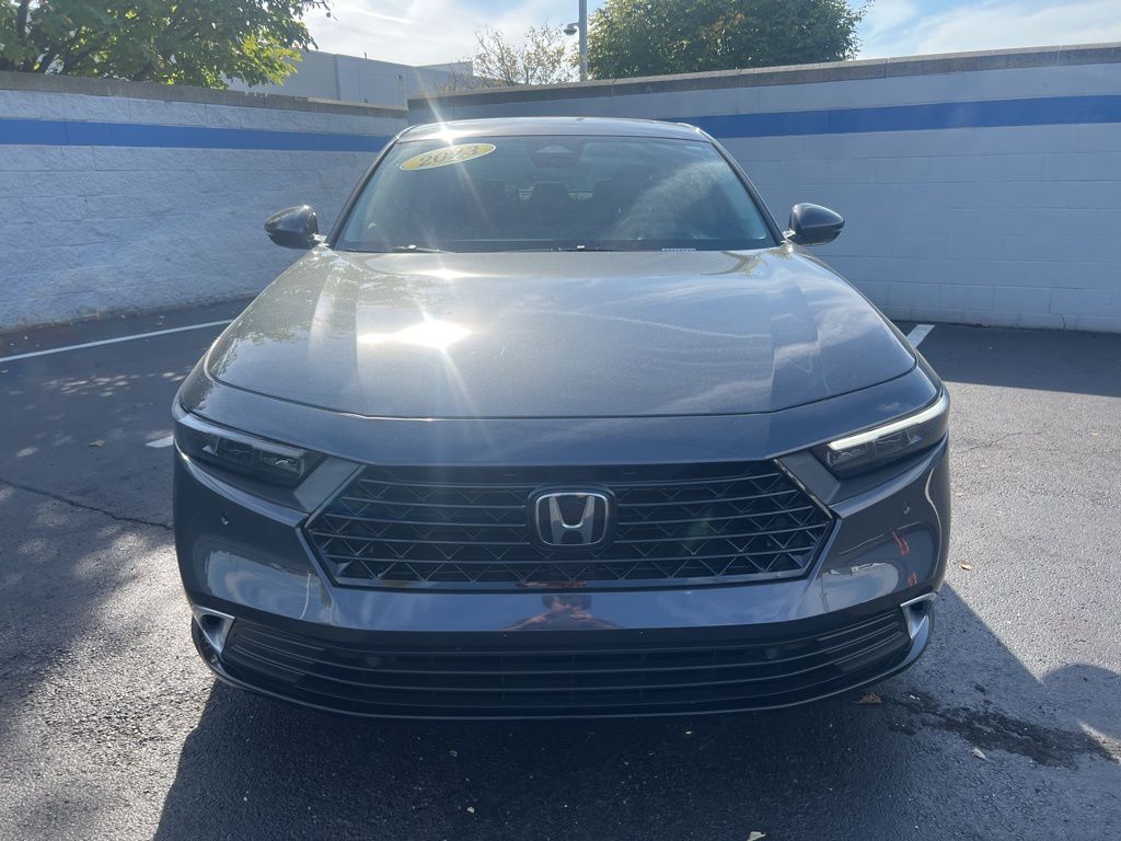 2023 Honda Accord Touring photo 7