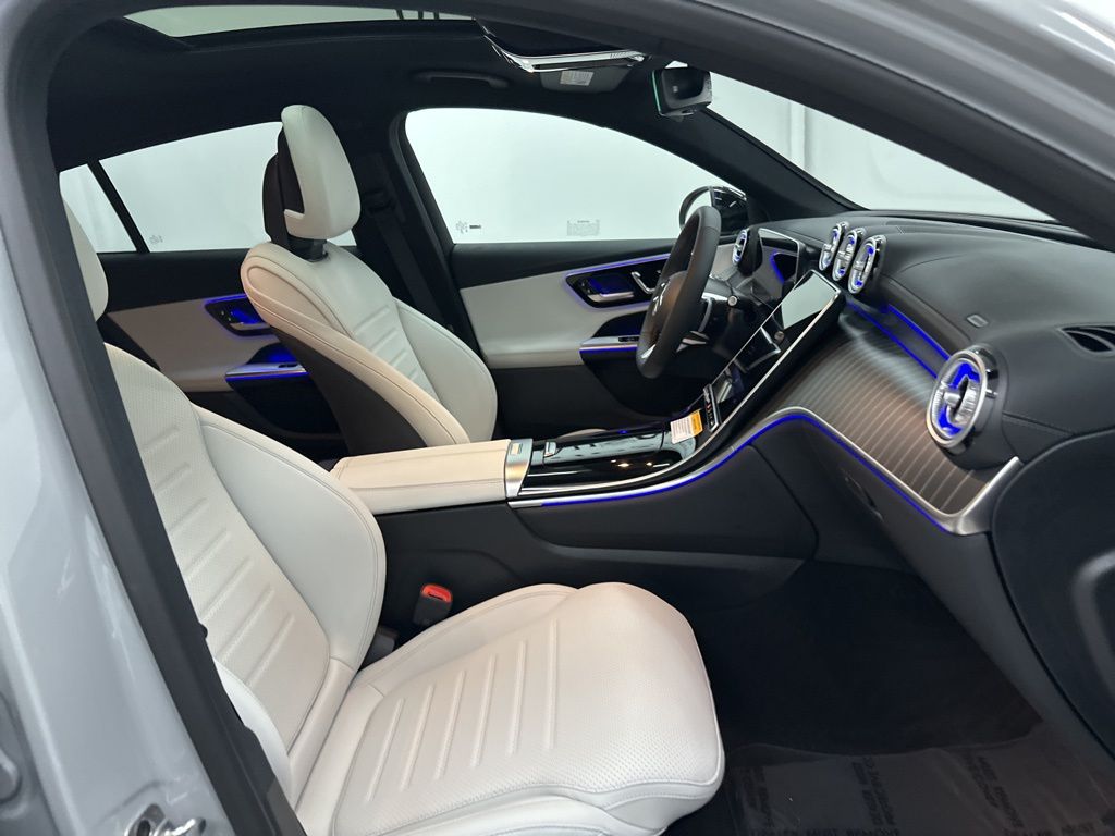2026 Mercedes Benz GLC 300 4MATIC photo 25