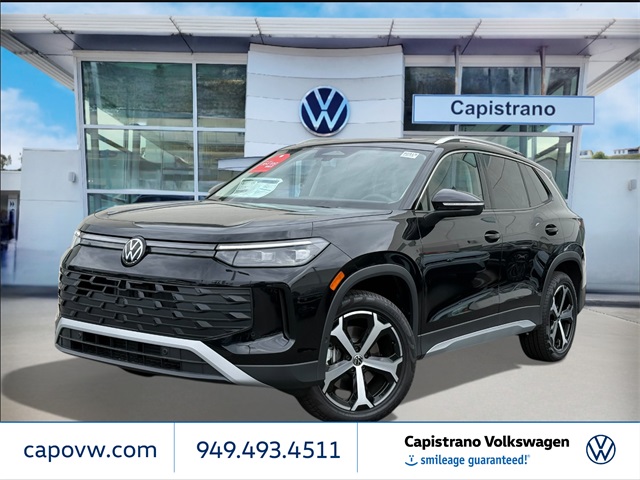 2026 Volkswagen Tiguan SE's photo