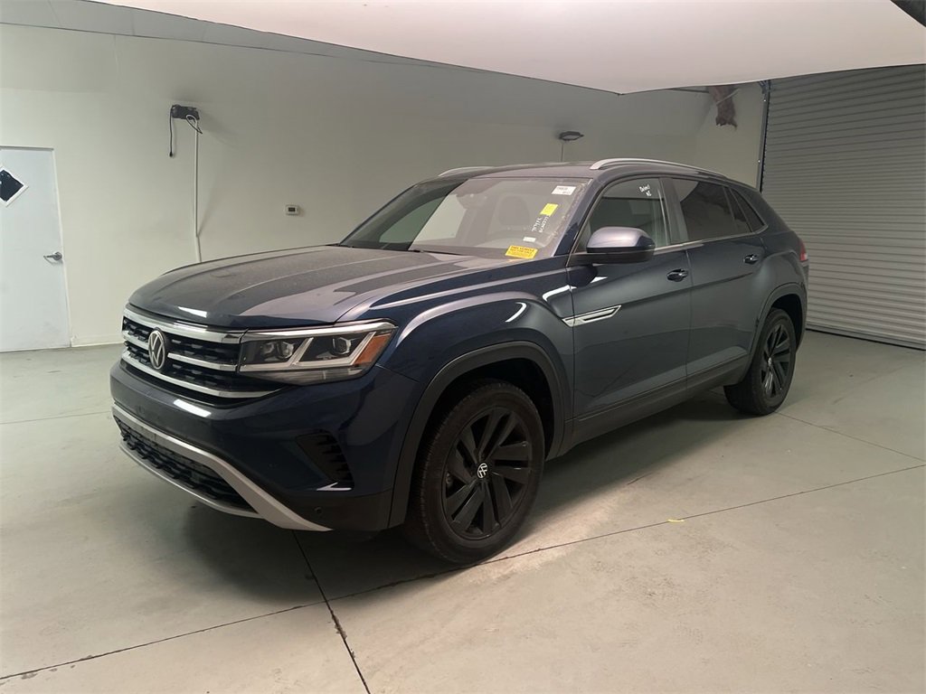 2022 Volkswagen Atlas Cross Sport V6 SE Technology photo 2