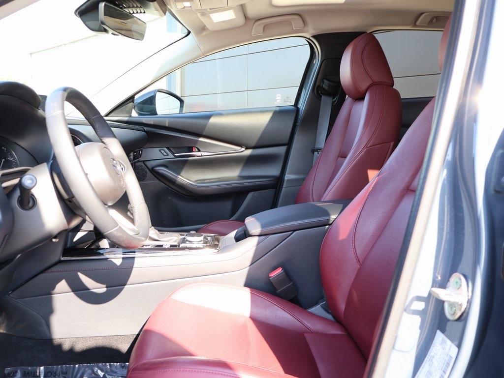 2025 Mazda CX-30 2.5 S Carbon photo 22